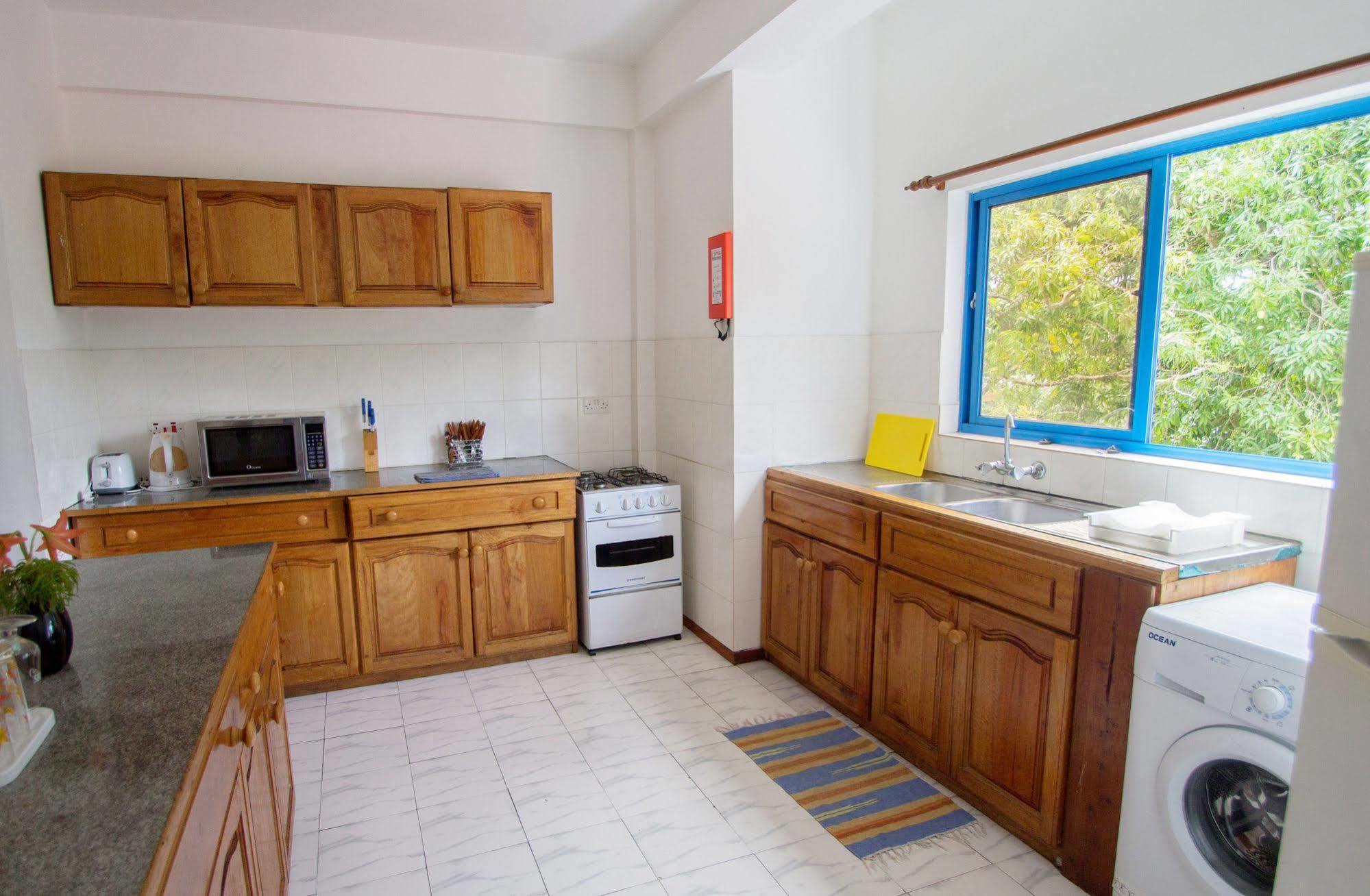 Vicky'S Holiday Apartment Бо Валон Екстериор снимка